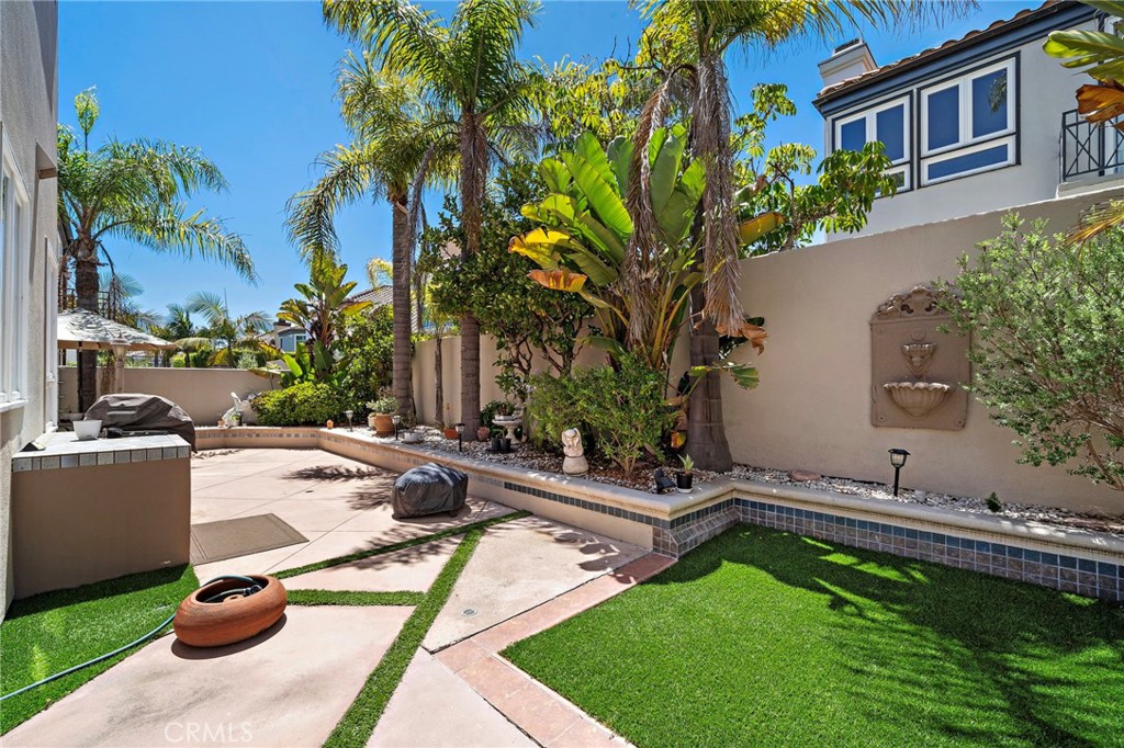19025 Bayhill Lane