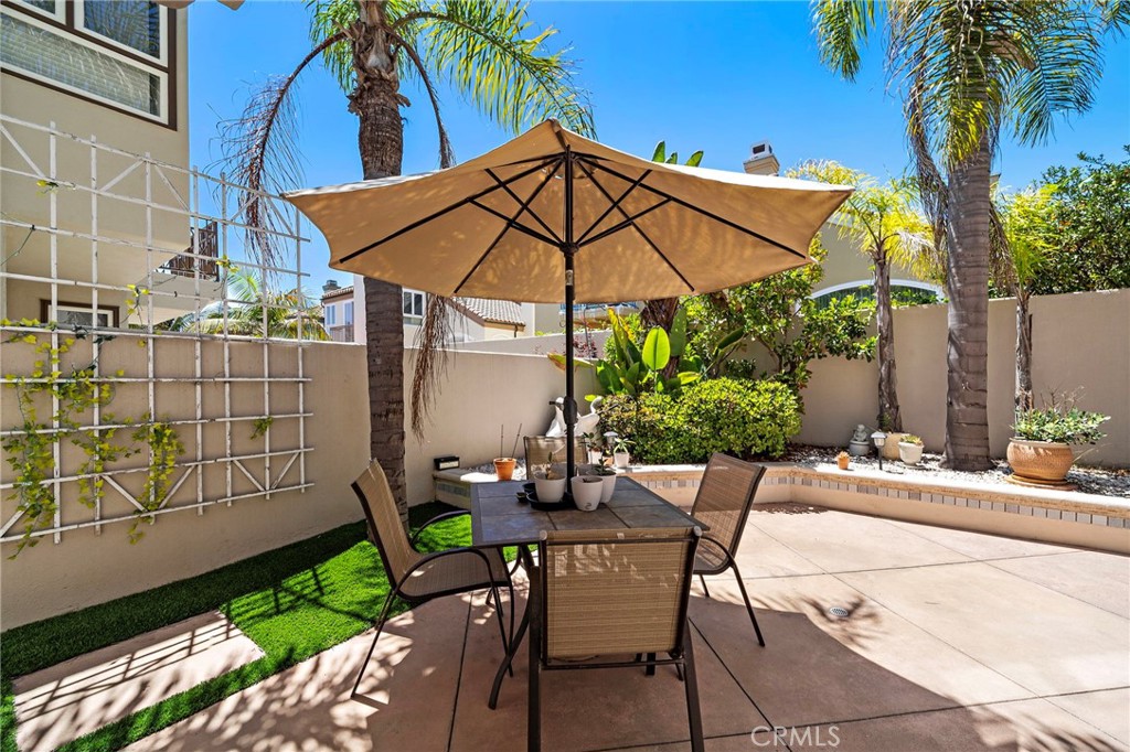 19025 Bayhill Lane