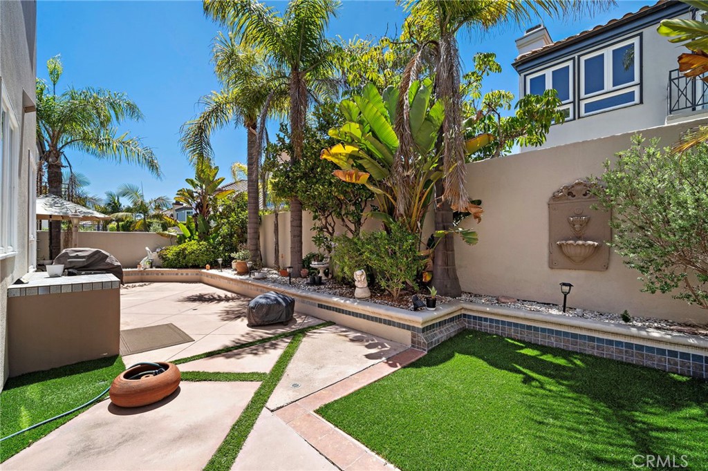 19025 Bayhill Lane