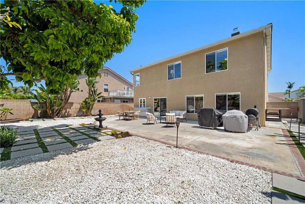 8787 Sunbird Avenue