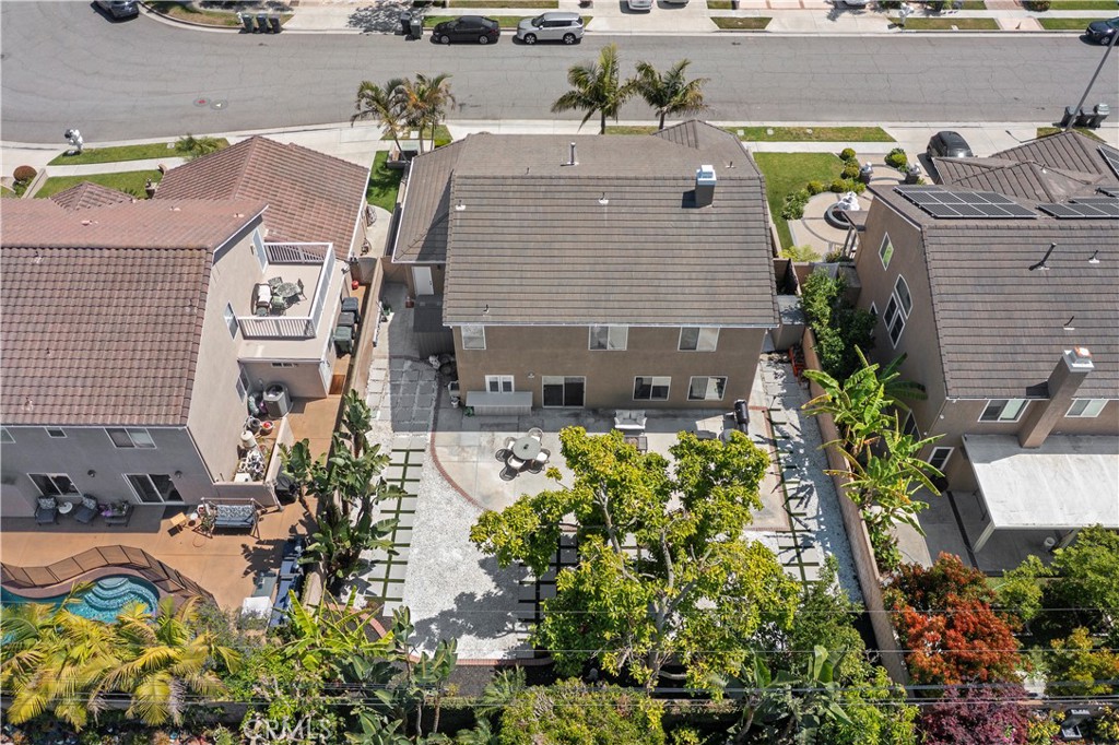 8787 Sunbird Avenue