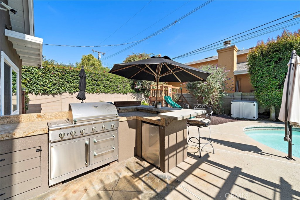 9168 El Azul Circle