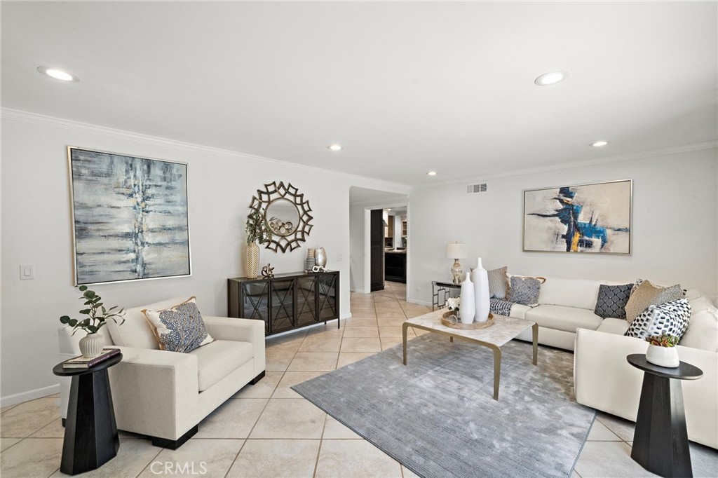 9168 El Azul Circle