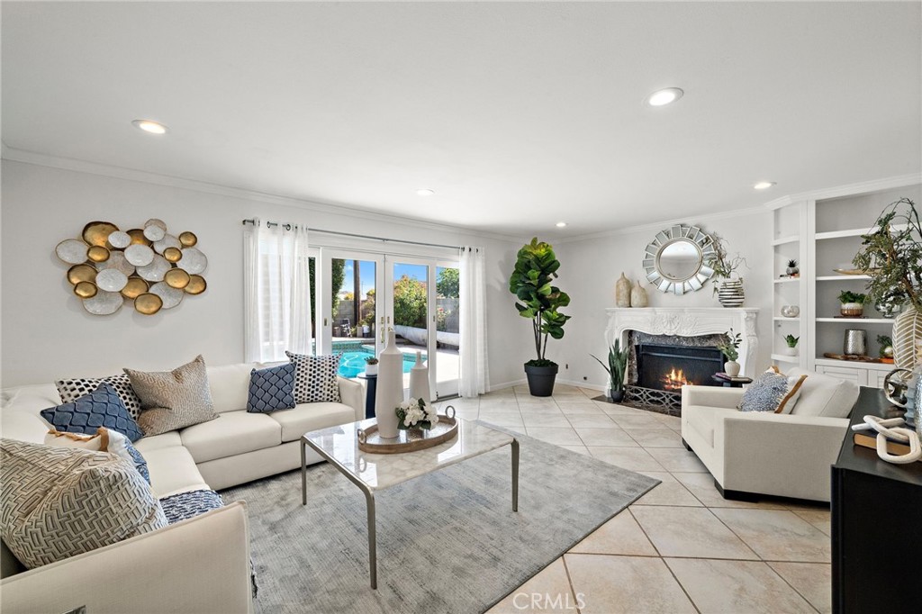 9168 El Azul Circle