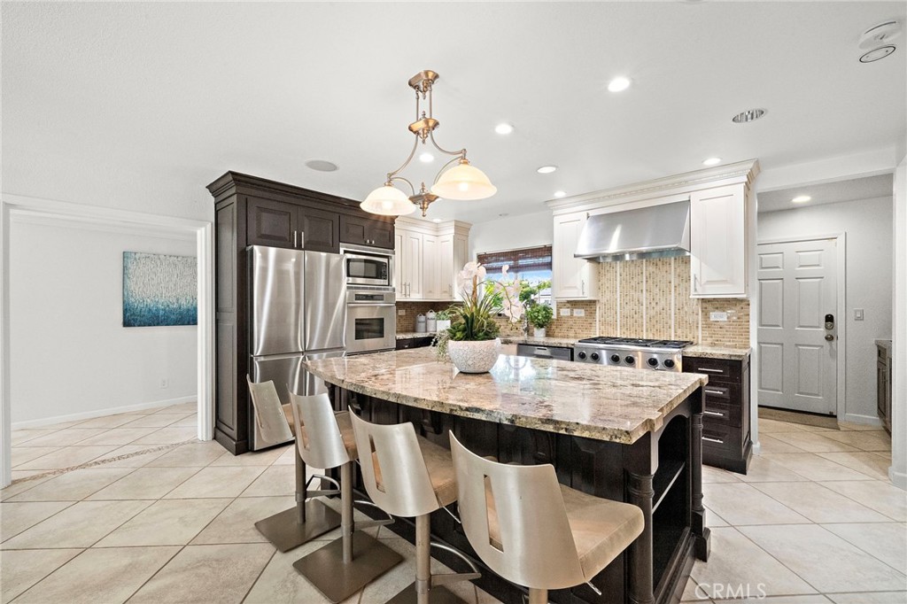 9168 El Azul Circle