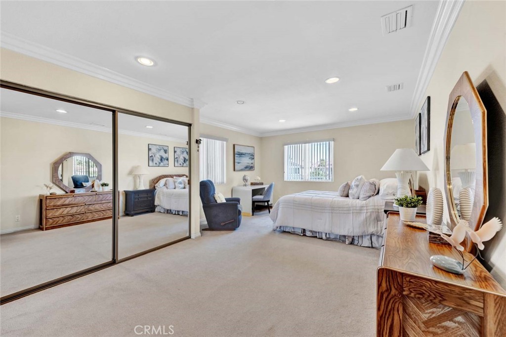 9225 Hays River Circle