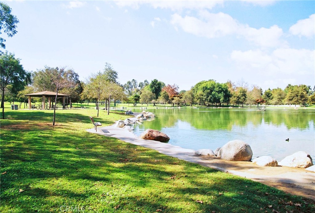 9225 Hays River Circle