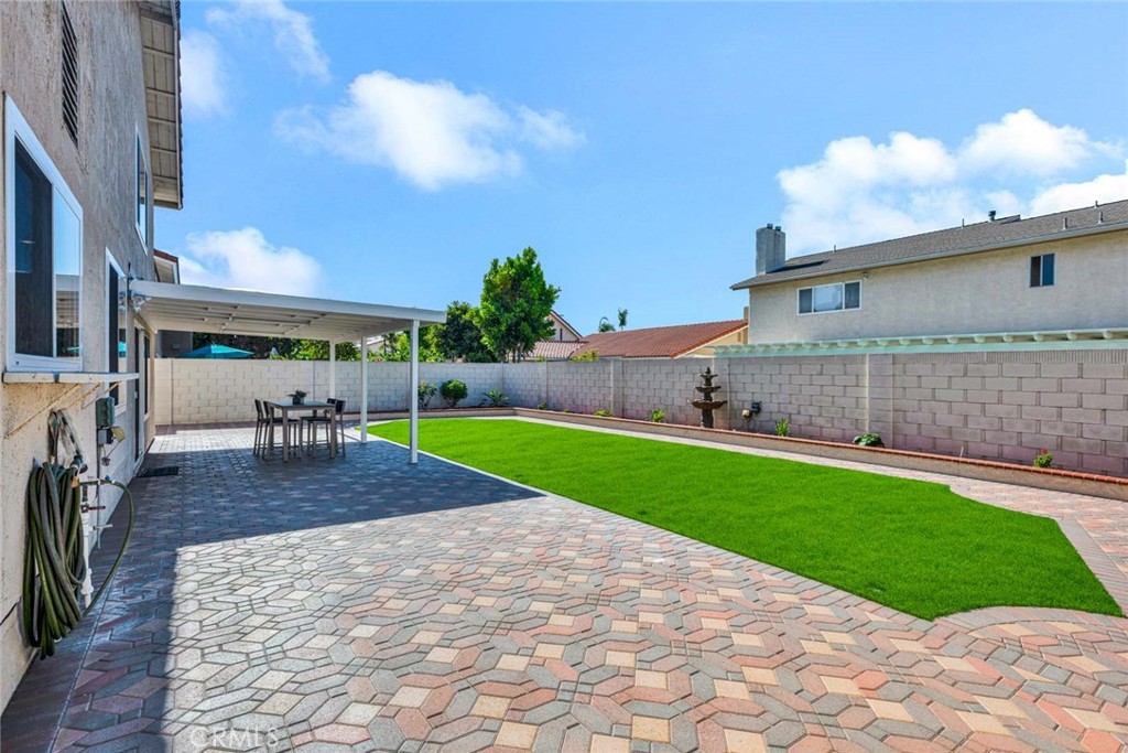 9225 Hays River Circle