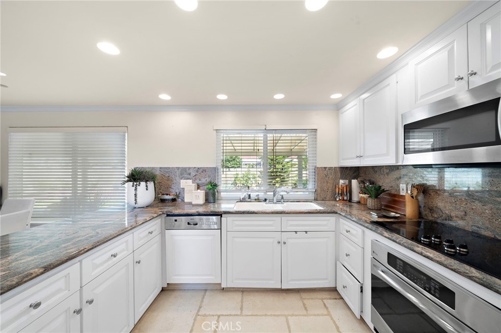 16148 Caribou Street