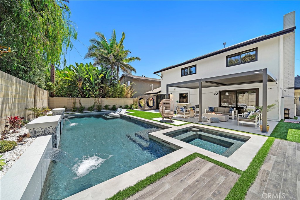 6431 Reubens Drive