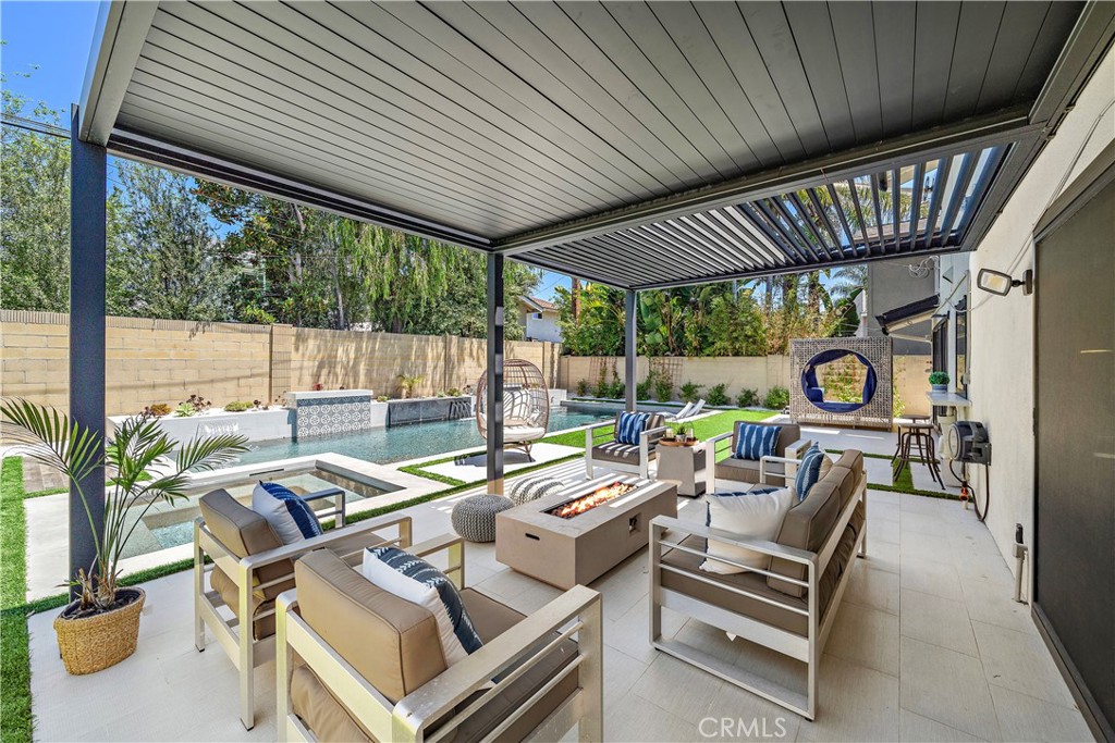 6431 Reubens Drive