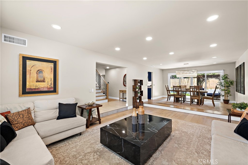 6431 Reubens Drive