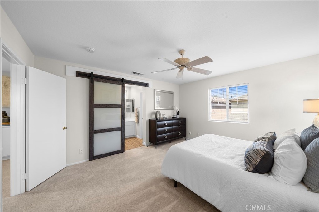 2855 N Santa Fe Place