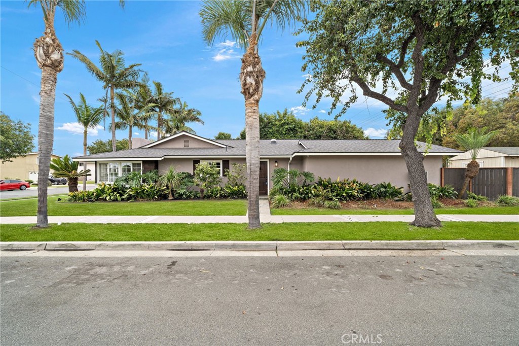 17327 Santa Lucia Street