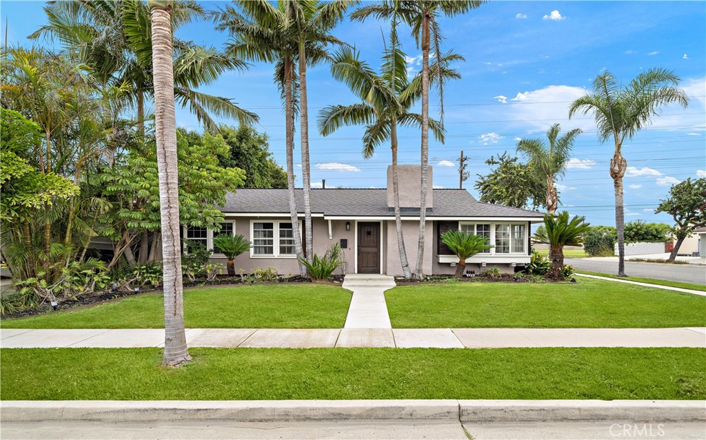 17327 Santa Lucia Street