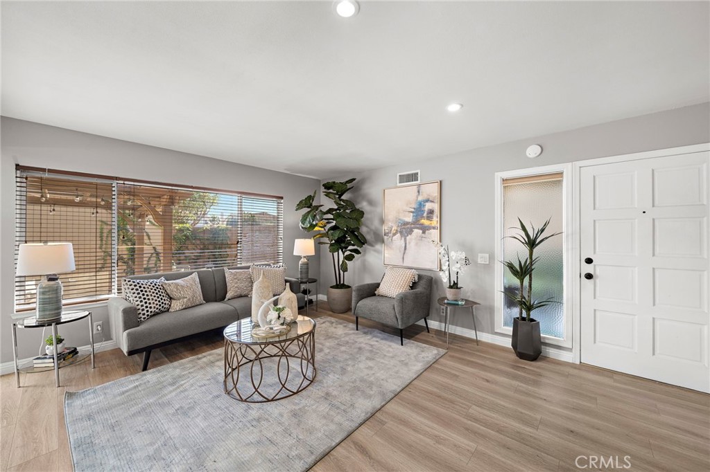 10405 Elk River Court