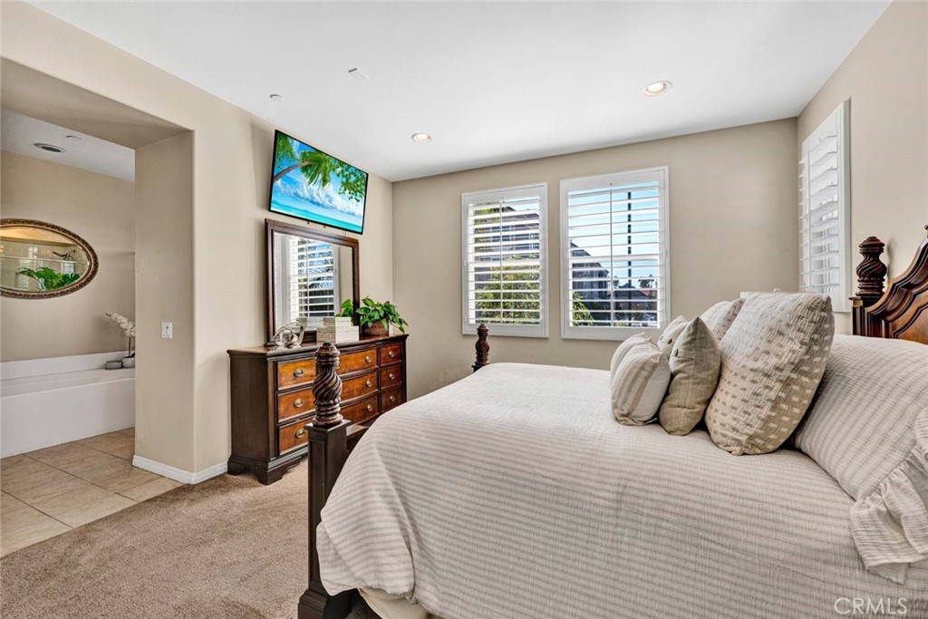 17537 Reflections Court