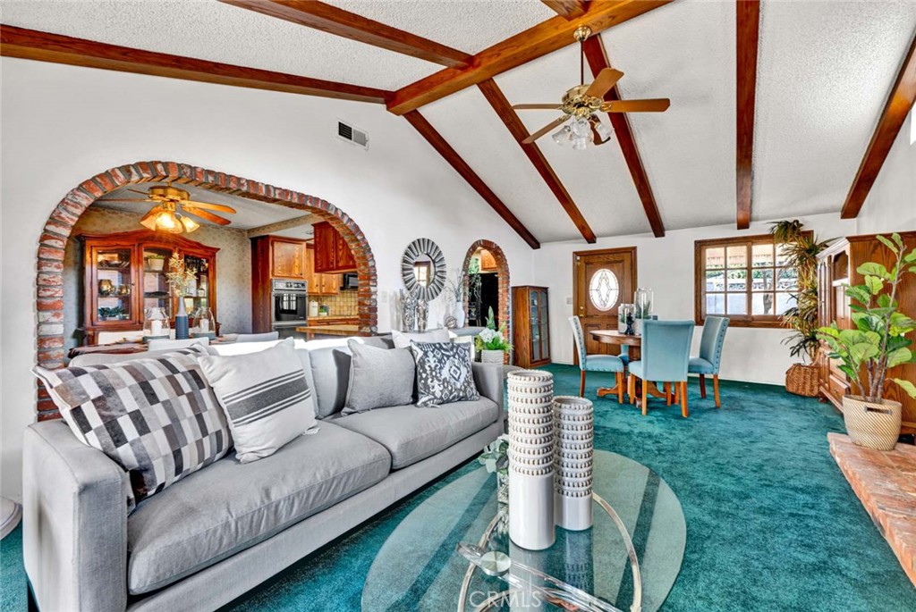 13331 Siskiyou Street