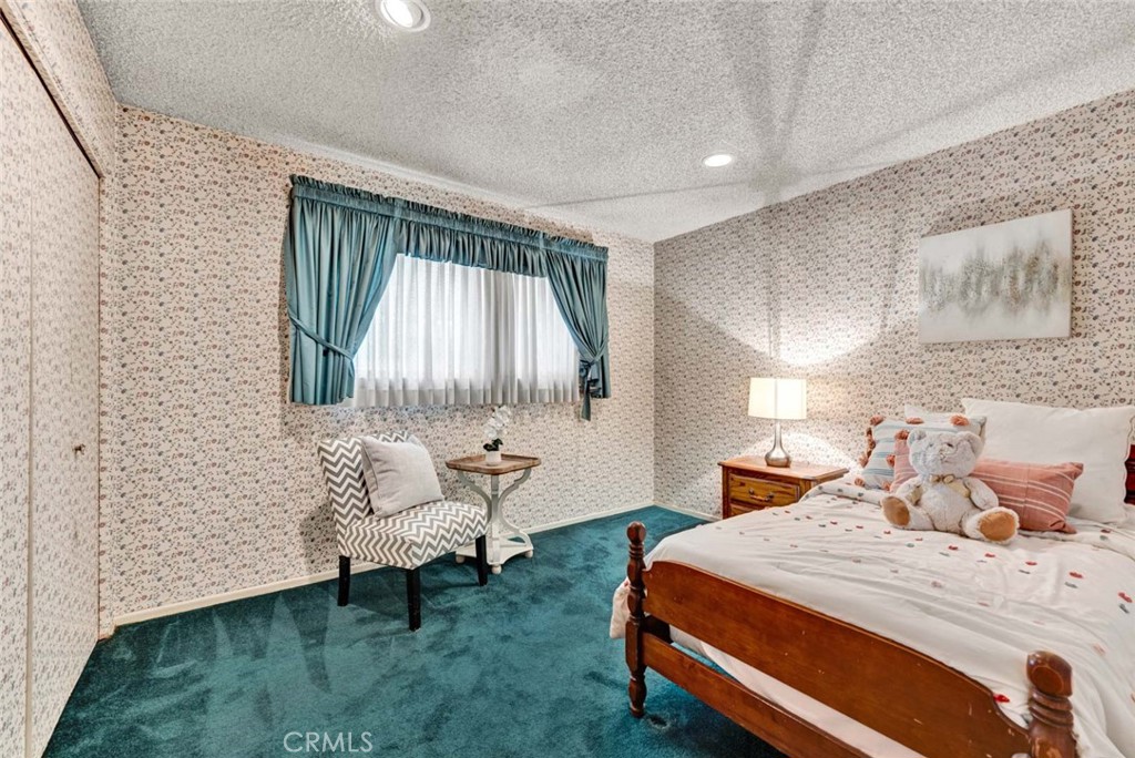 13331 Siskiyou Street