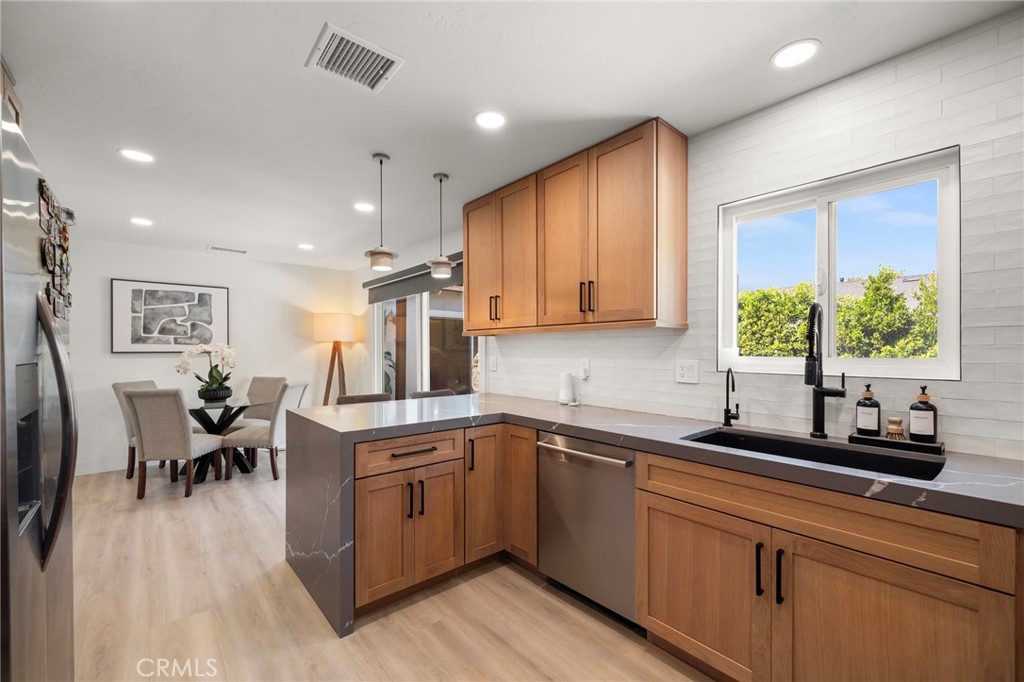 4951 Maui Circle