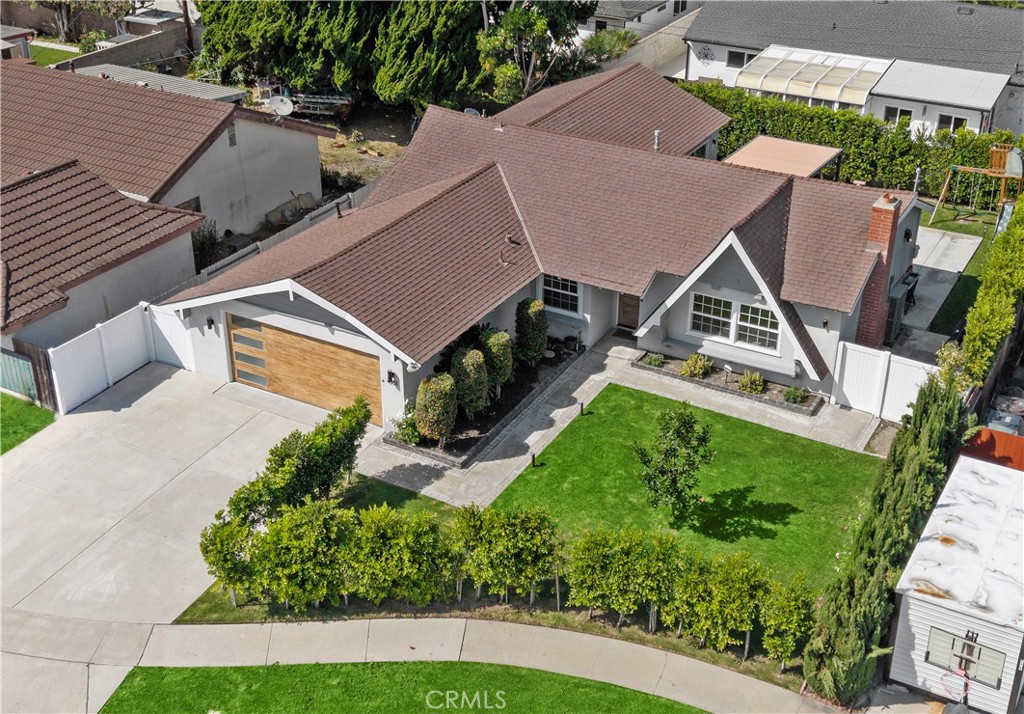 4951 Maui Circle