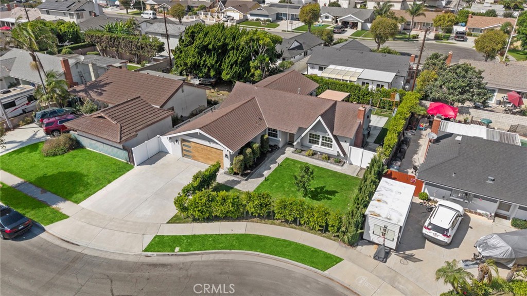 4951 Maui Circle