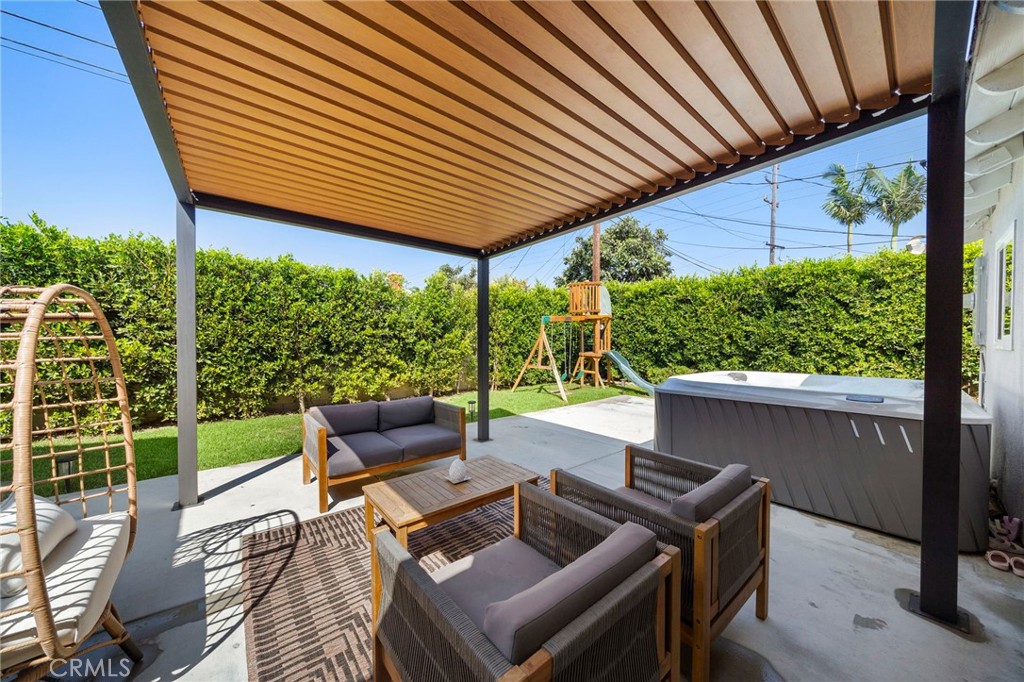 4951 Maui Circle