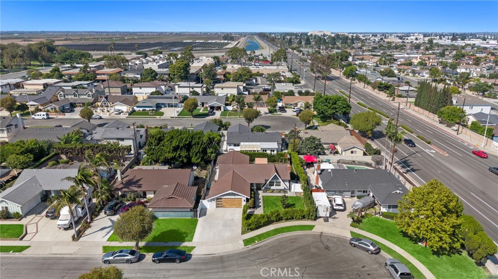 4951 Maui Circle