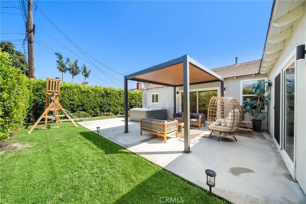 4951 Maui Circle