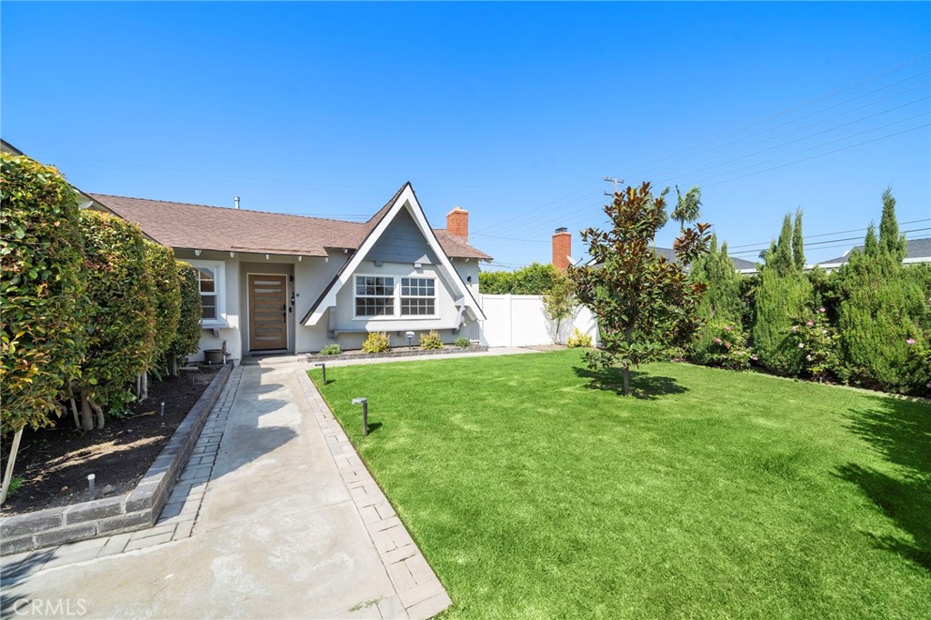 4951 Maui Circle