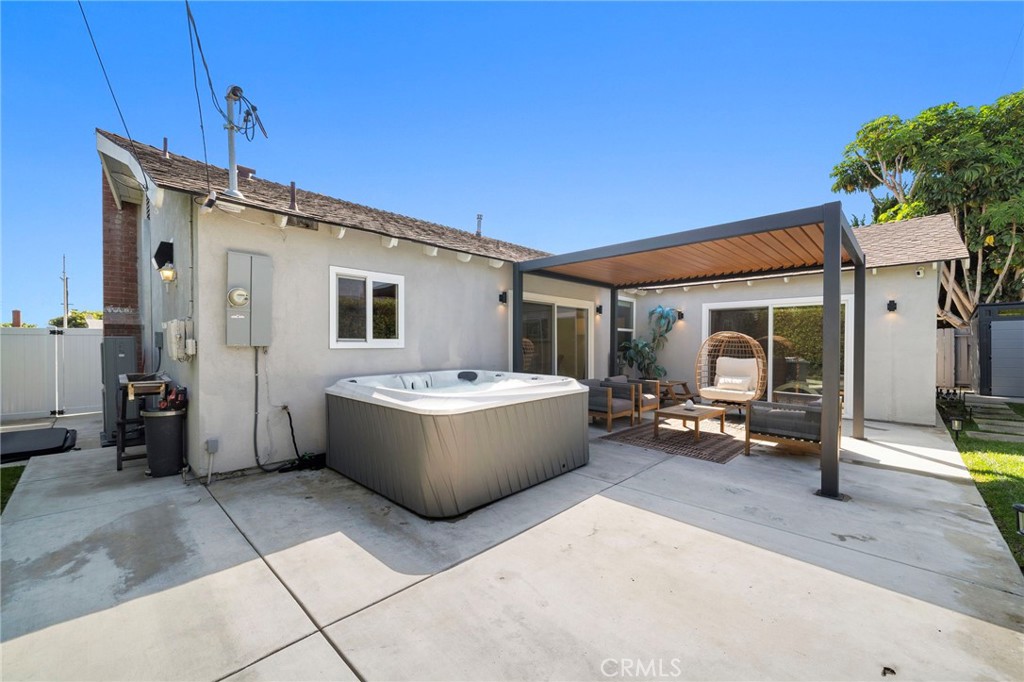 4951 Maui Circle