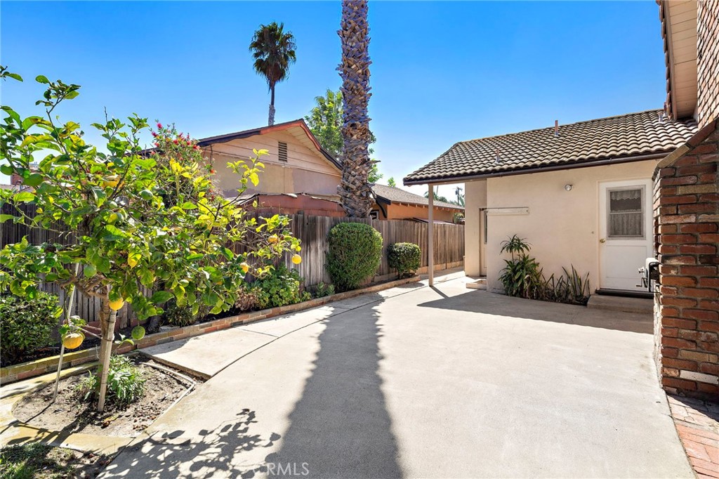 9731 Halekulani Drive