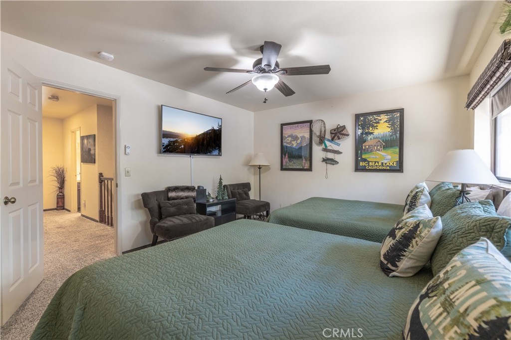 569 Summit Boulevard 6