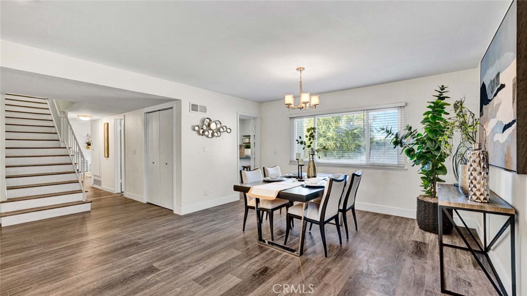 9831 Cloverdale Avenue