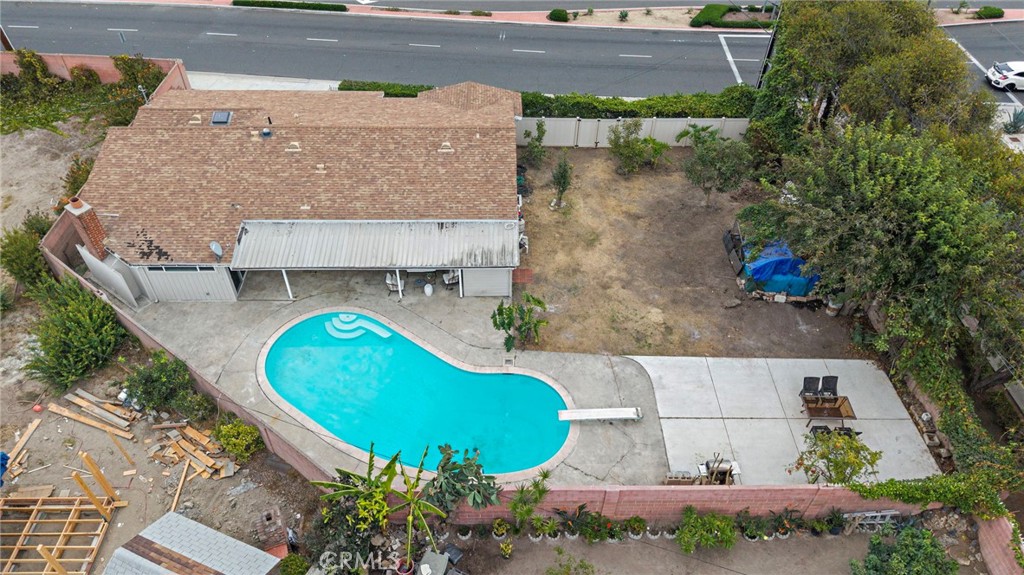 13411 Magnolia Street