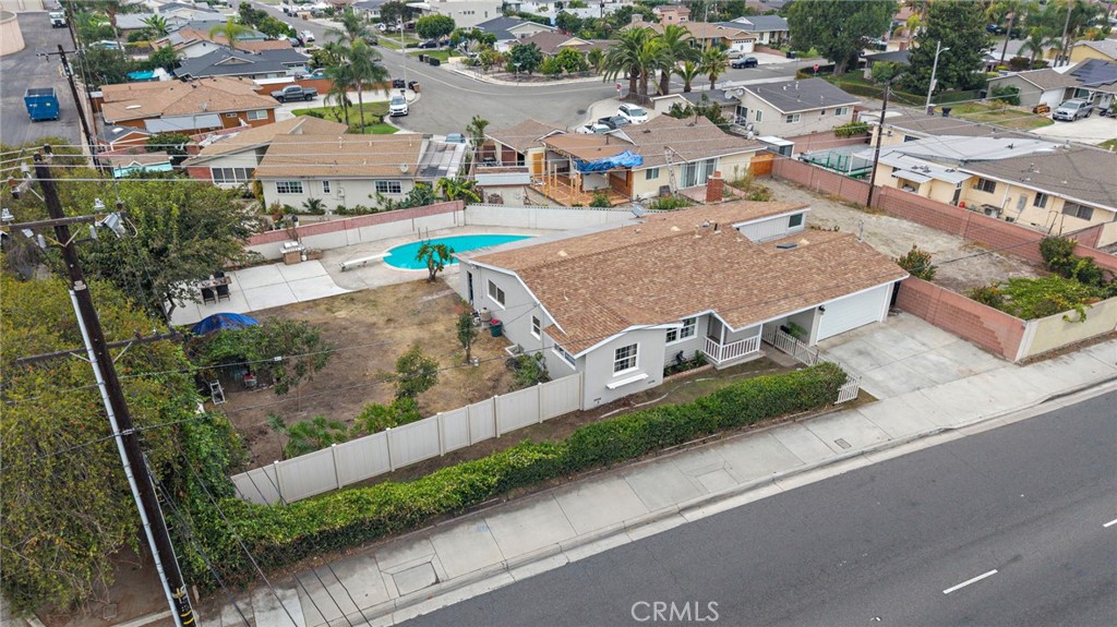 13411 Magnolia Street