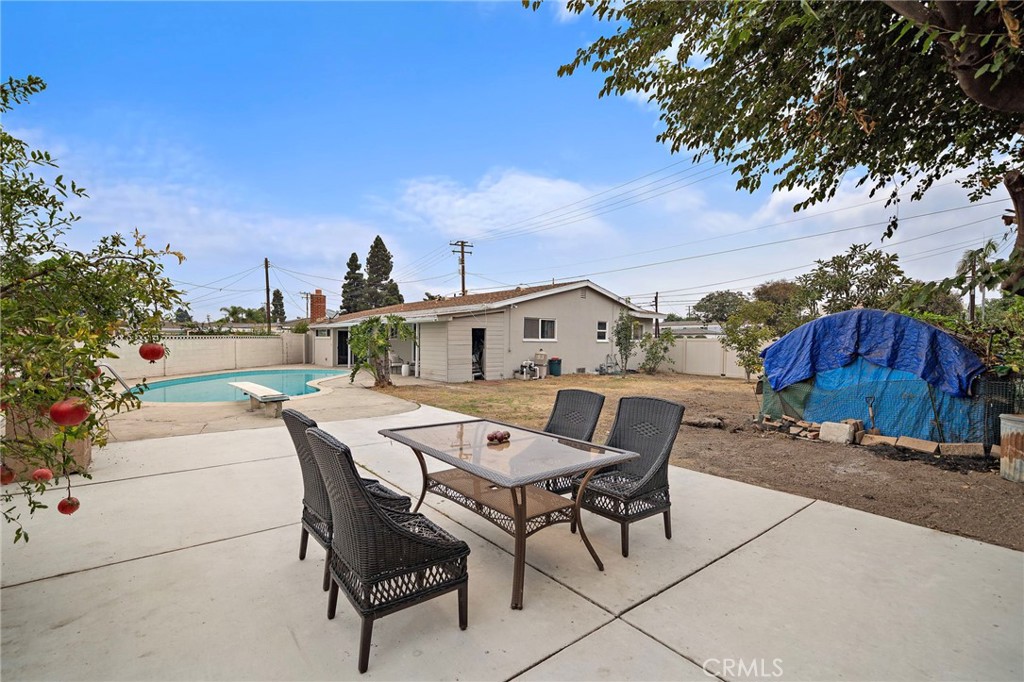 13411 Magnolia Street