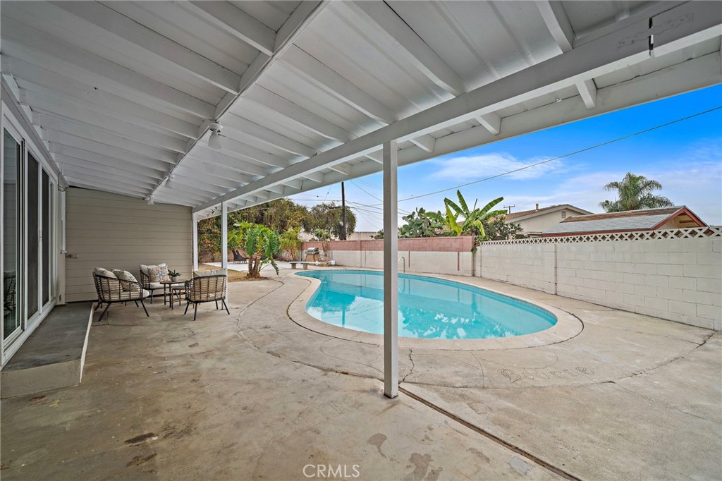 13411 Magnolia Street