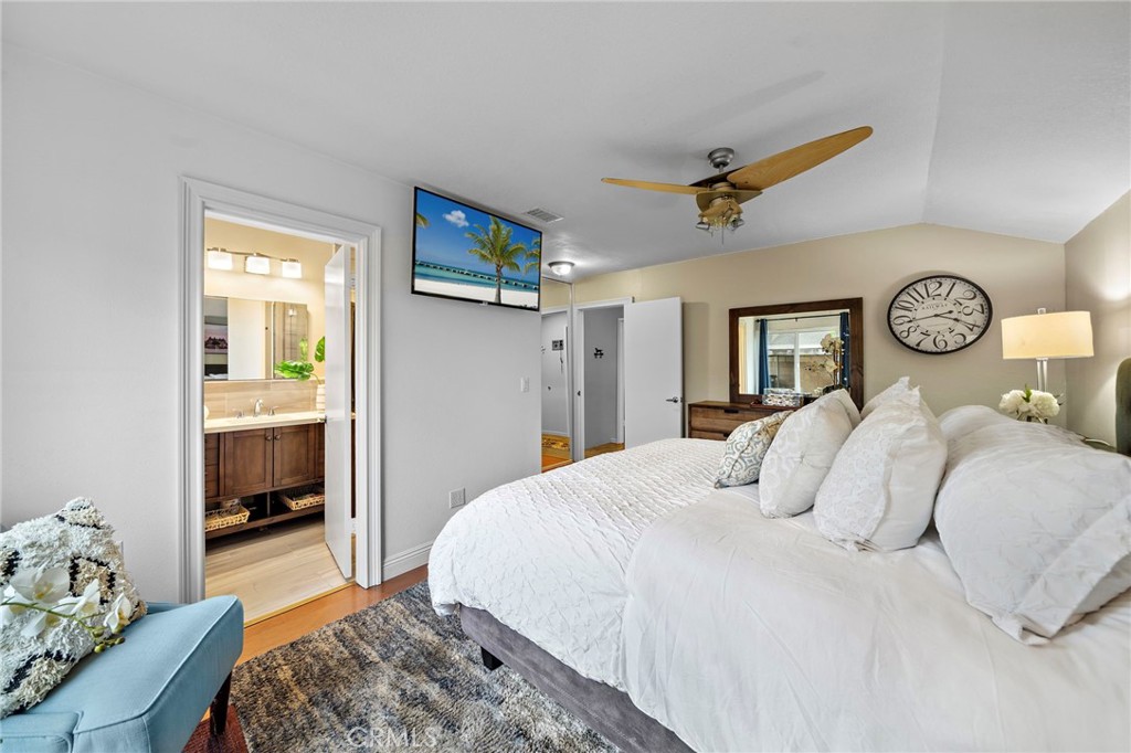 17349 Los Amigos Circle