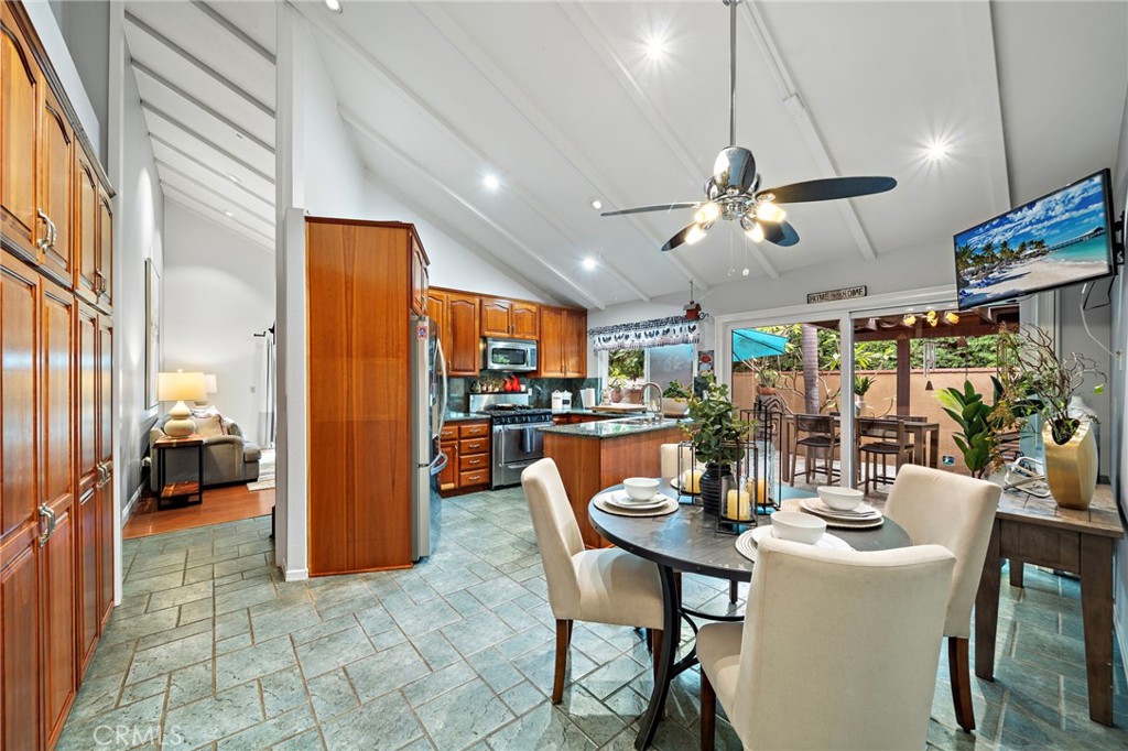 17349 Los Amigos Circle