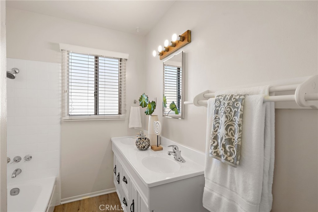 7869 La Mirada Circle