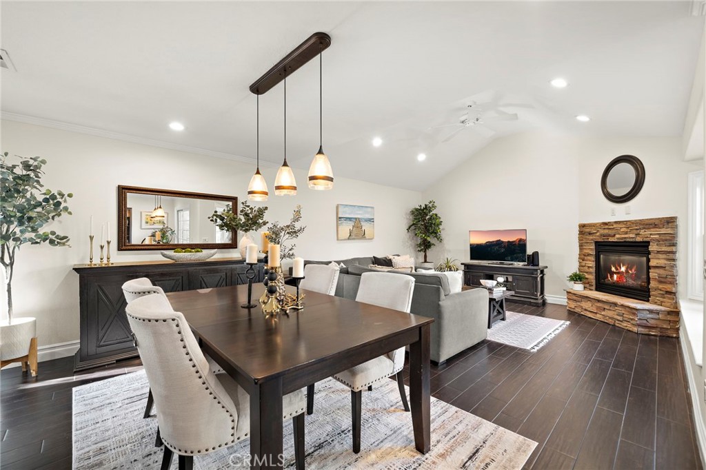 10763 El Centro Avenue