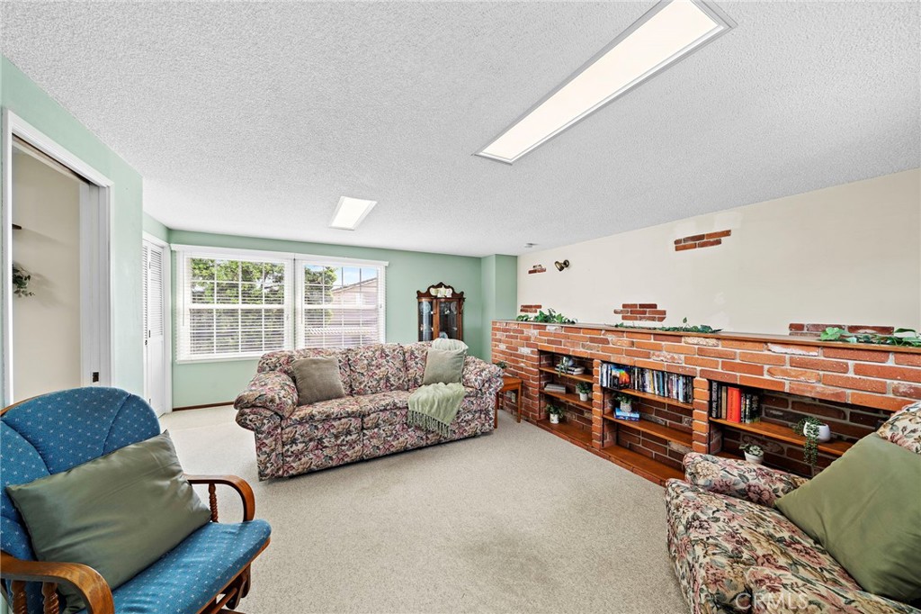 16331 Mahogany Street