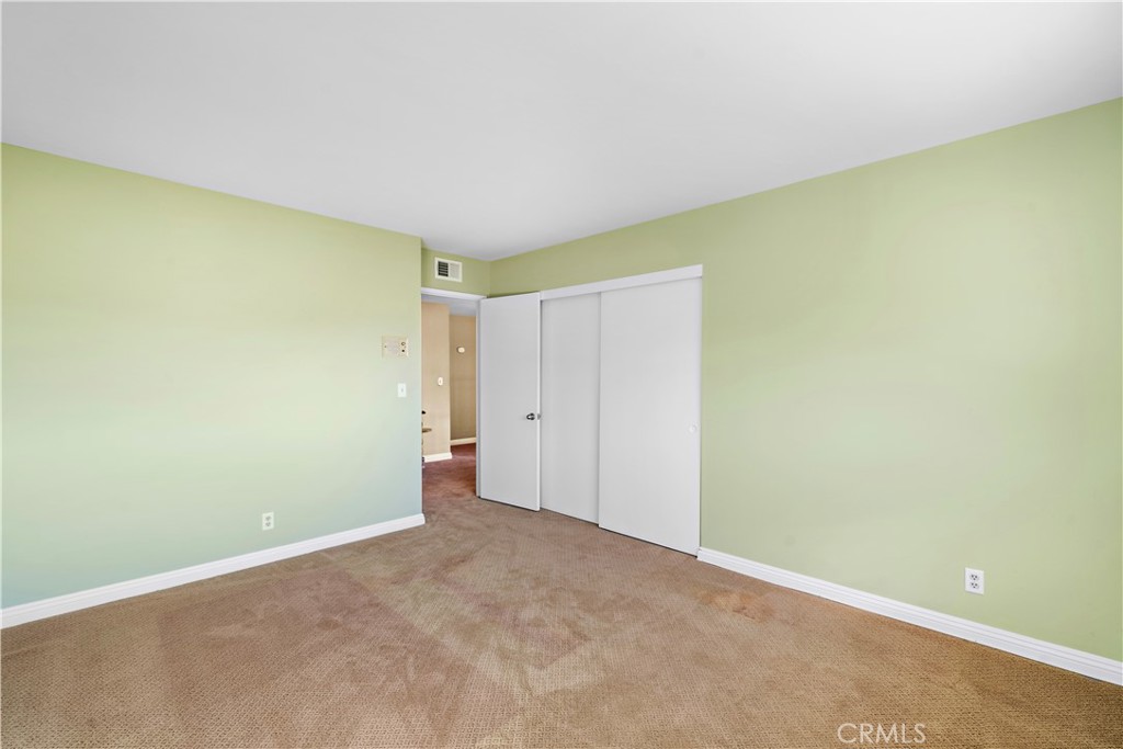 15731 Grey Oaks Street