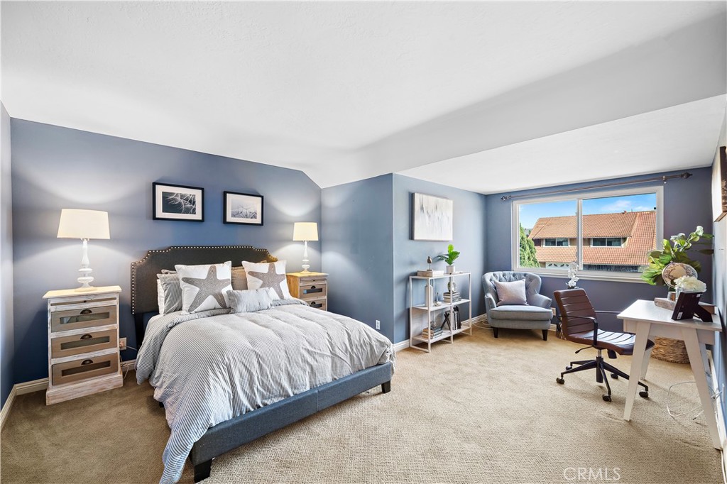 15731 Grey Oaks Street