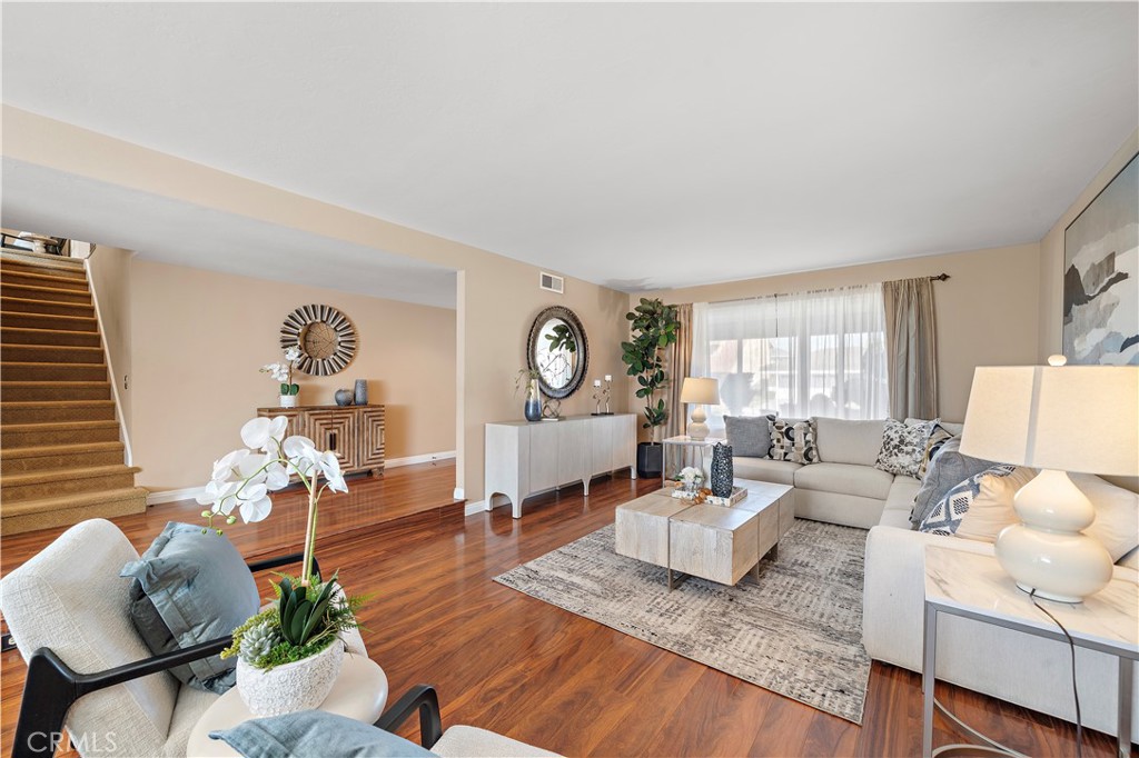 15731 Grey Oaks Street