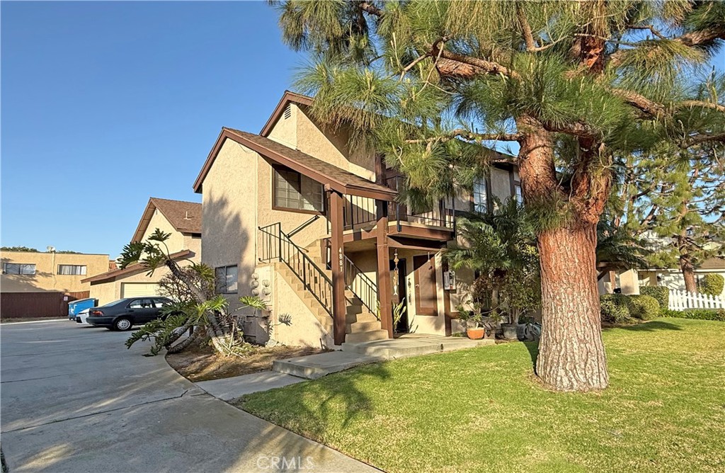 4881 Vista Drive