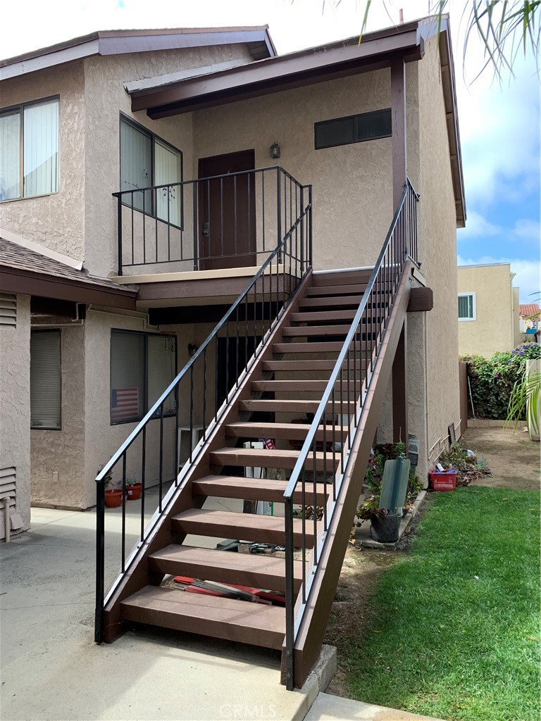 4881 Vista Drive