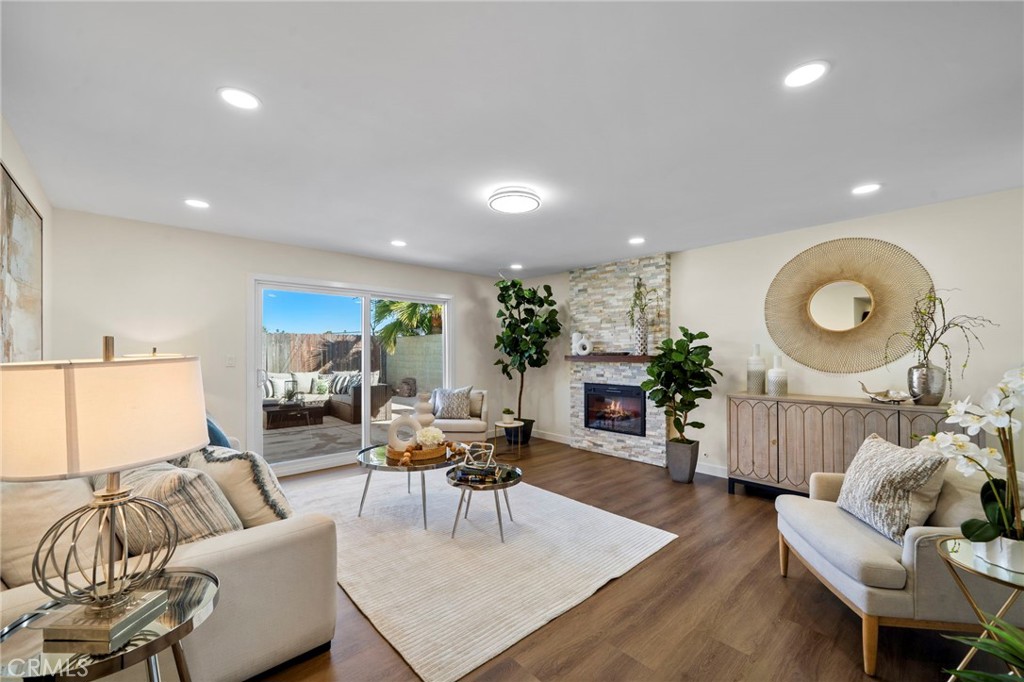 9561 Cardinal Avenue