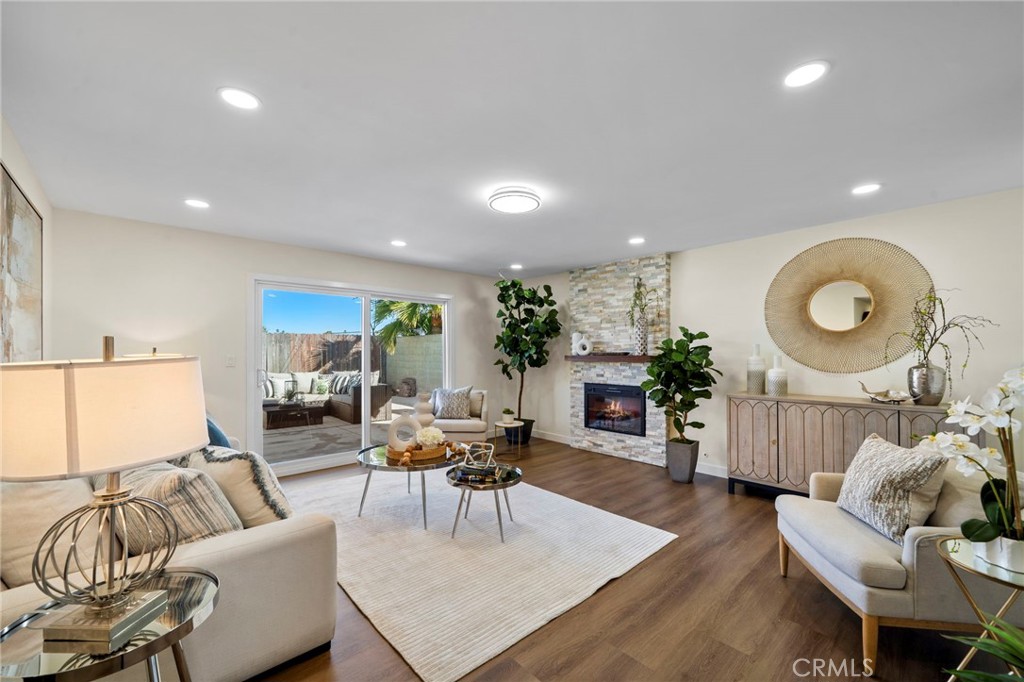 9561 Cardinal Avenue